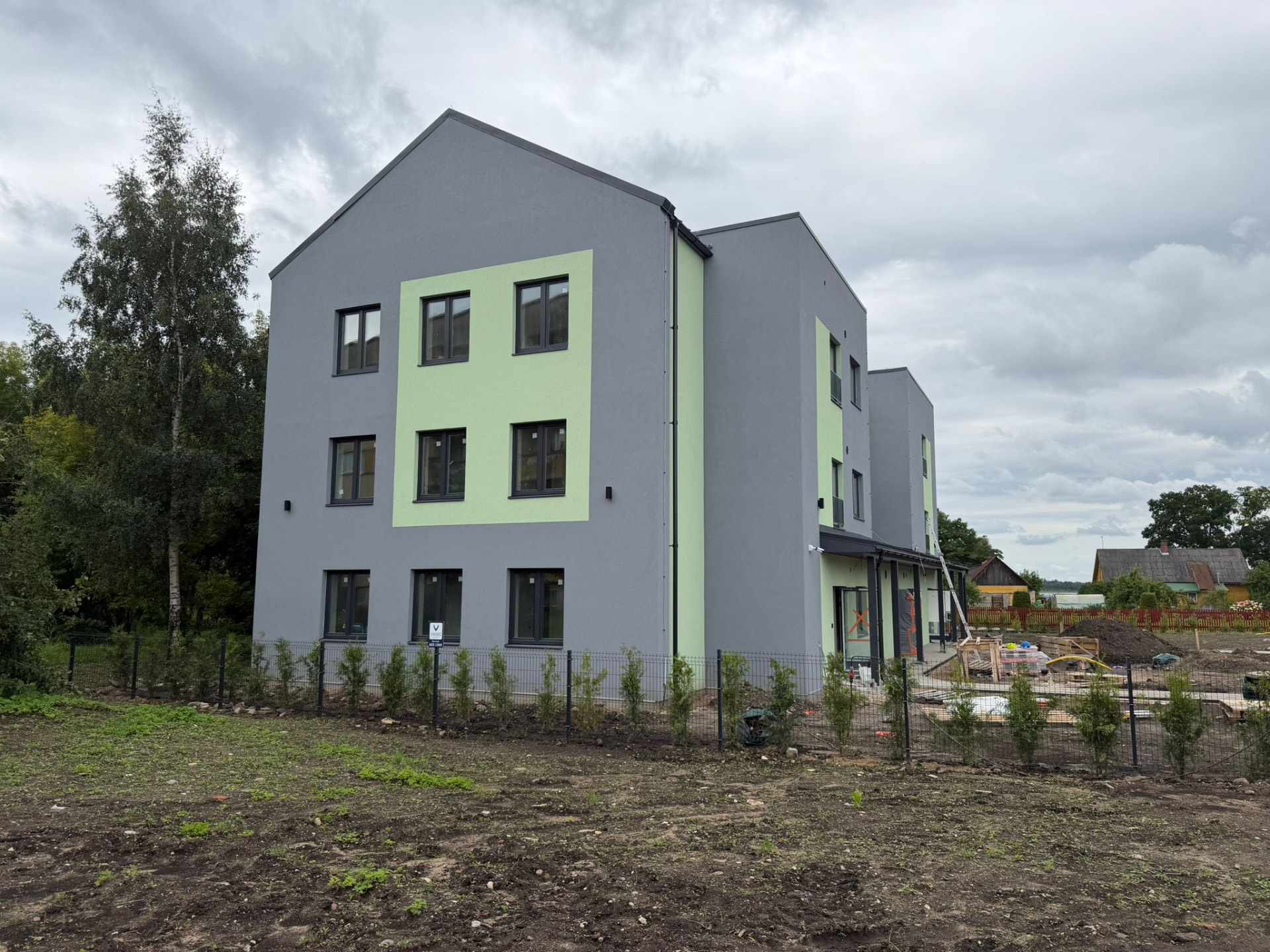 Korterelamu fassaad Niidu 6, Võru – foto 1